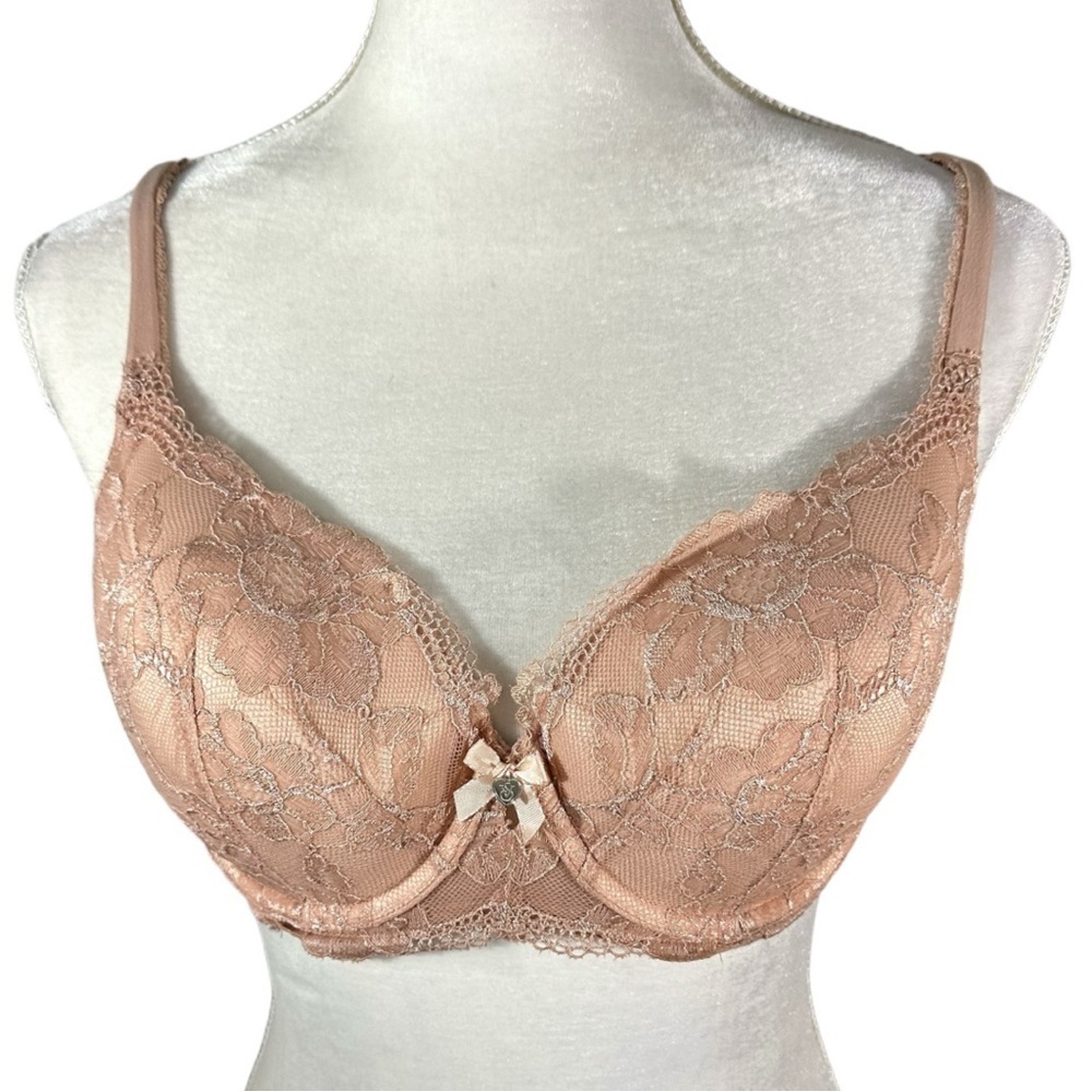 🌸Victoria's Secret- Nude/Pink Lace Underwire Demi Bra- Size 34DD